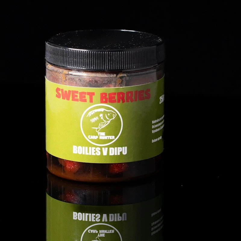 Boilies v dipu Sweet Berries 16mm